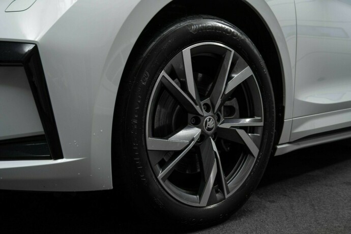 skoda-enyaq-elektrisitet-2023-big-3