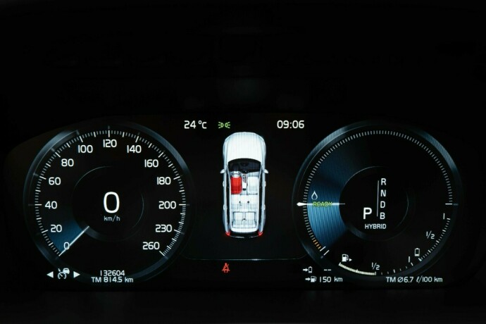 volvo-xc-90-elektrisitetbensin-2017-big-13