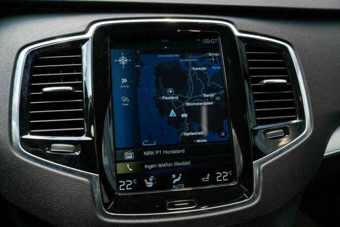 volvo-xc-90-elektrisitetbensin-2017-big-20