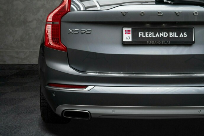 volvo-xc-90-elektrisitetbensin-2017-big-9