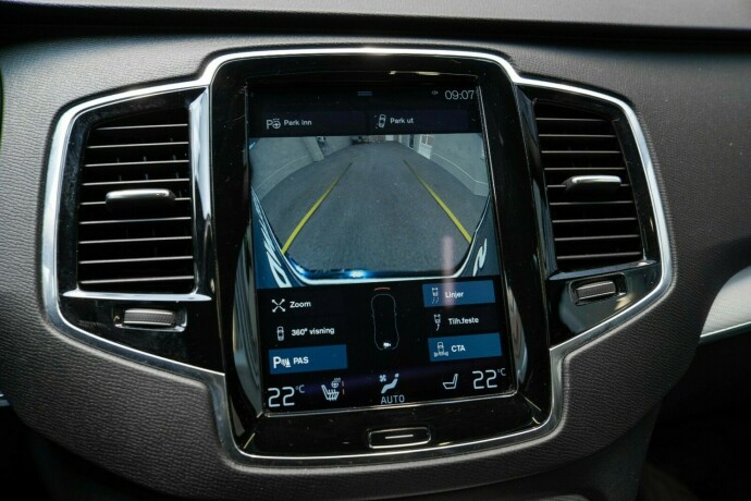 volvo-xc-90-elektrisitetbensin-2017-big-21