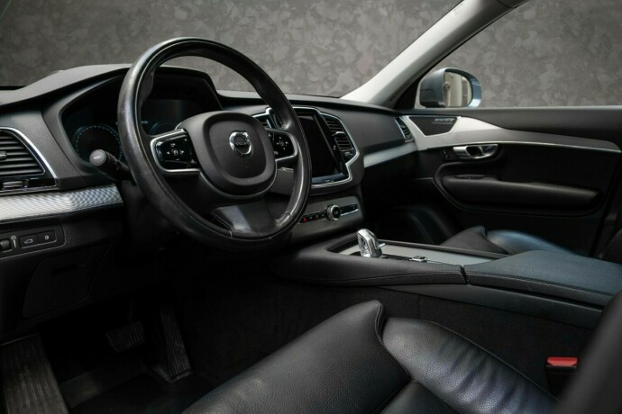 volvo-xc-90-elektrisitetbensin-2017-big-28