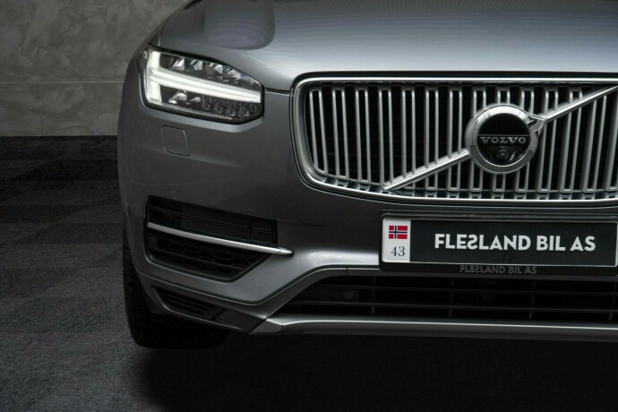volvo-xc-90-elektrisitetbensin-2017-big-6