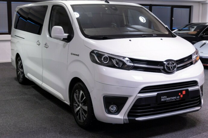 toyota-proace-verso-elektrisitet-2022-big-3