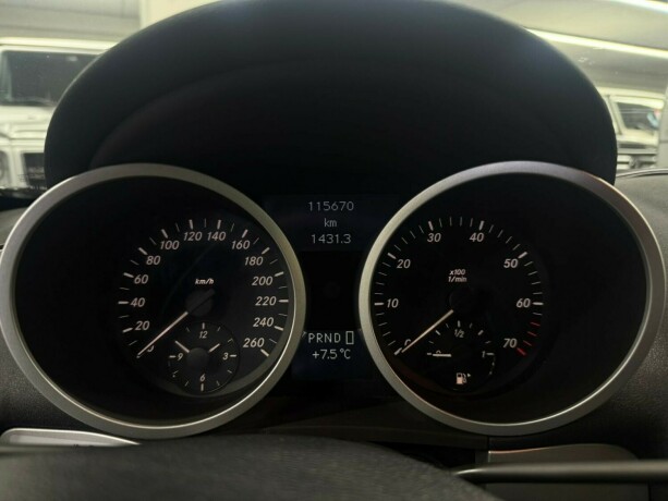 mercedes-benz-slk-bensin-2005-big-17