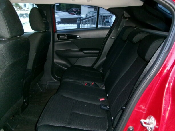 mitsubishi-eclipse-cross-bensin-2019-big-7