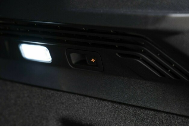 volkswagen-id4-gtx-elektrisitet-2022-big-28