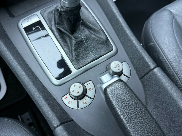 mercedes-benz-slk-bensin-2007-big-21