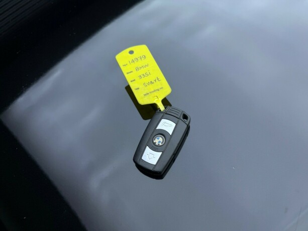 bmw-3-serie-bensin-2012-big-28