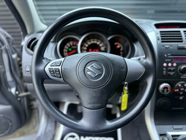 suzuki-grand-vitara-bensin-2006-big-13