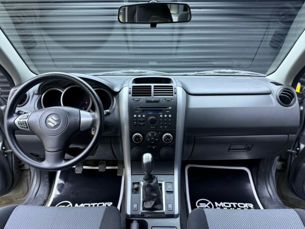 suzuki-grand-vitara-bensin-2006-big-9