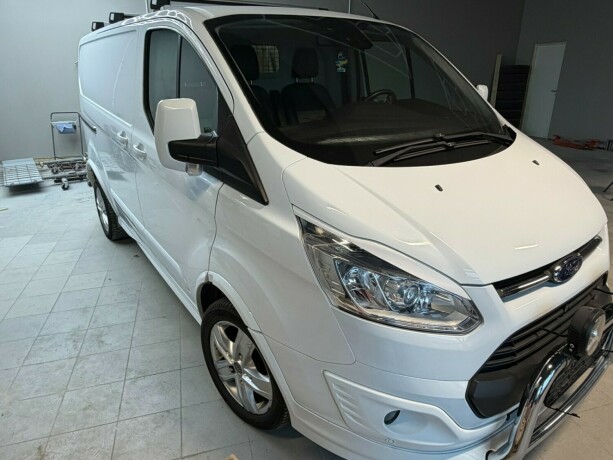 ford-transit-custom-diesel-2015-big-2