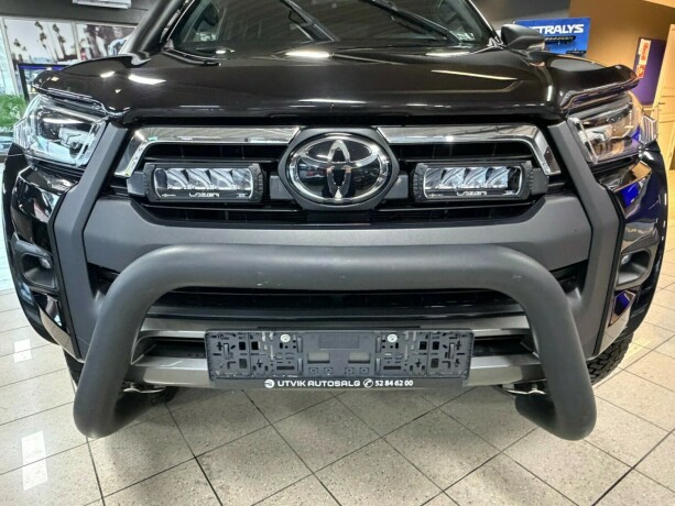 toyota-hilux-diesel-2021-big-7