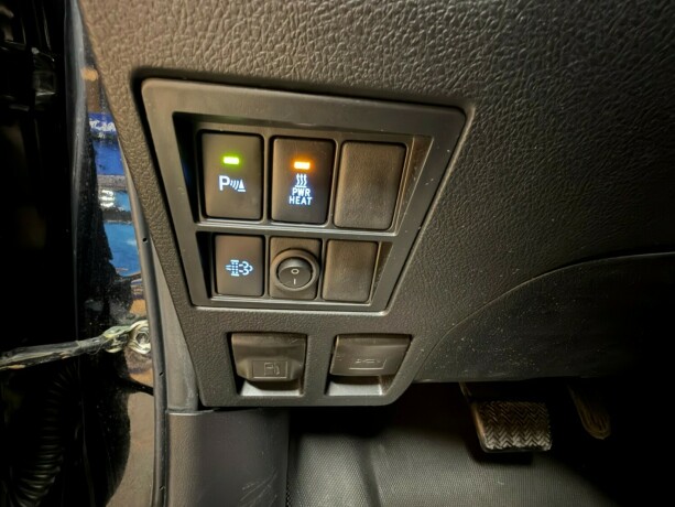 toyota-hilux-diesel-2021-big-16