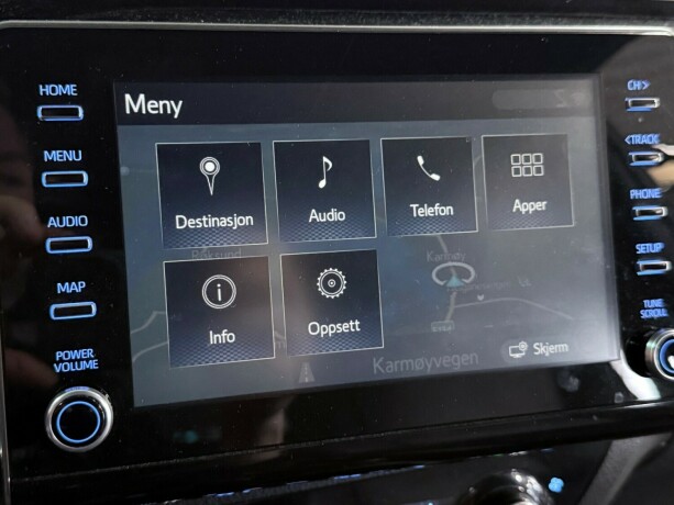 toyota-hilux-diesel-2021-big-26