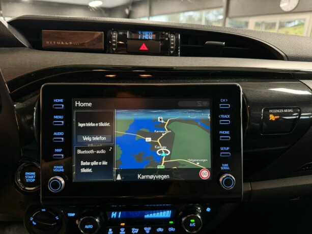 toyota-hilux-diesel-2021-big-14