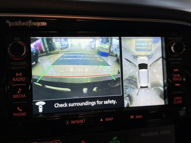 mitsubishi-outlander-plug-in-petrol-2017-big-25