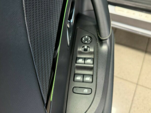 peugeot-2008-elektrisitet-2020-big-8