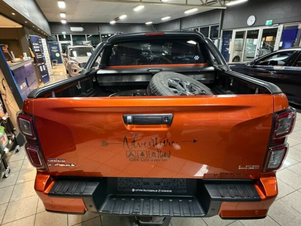 isuzu-d-max-diesel-2023-big-5