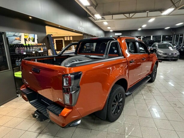 isuzu-d-max-diesel-2023-big-4