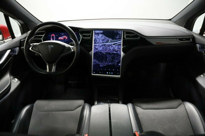 tesla-model-x-elektrisitet-2018-big-8