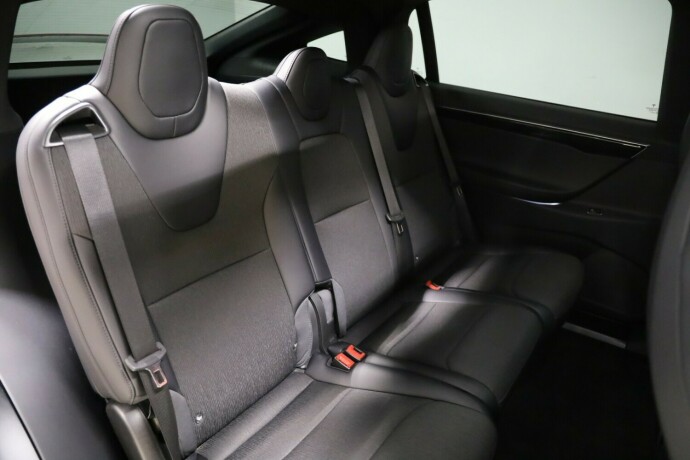 tesla-model-x-elektrisitet-2018-big-11