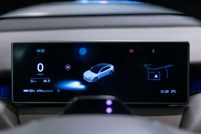 nio-et5-elektrisitet-2025-big-12