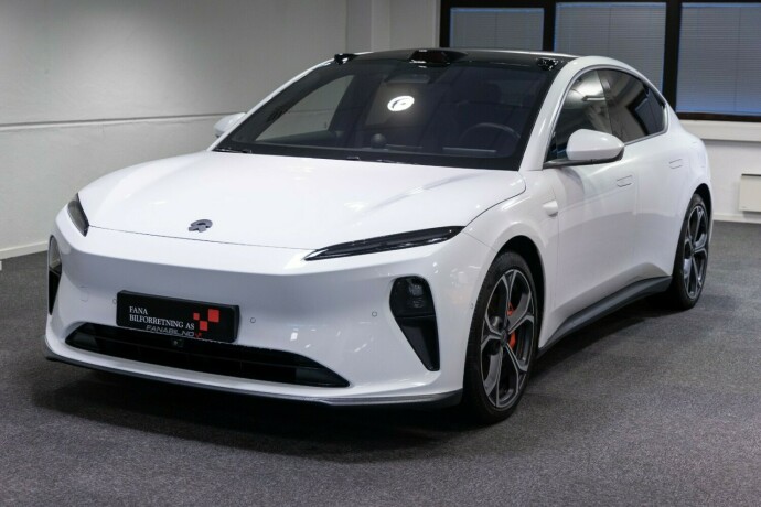 nio-et5-elektrisitet-2025-big-0