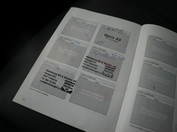 toyota-prius-bensin-2013-big-25