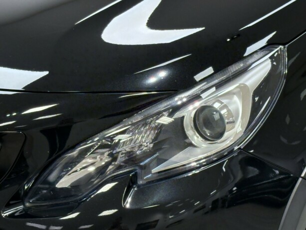 peugeot-2008-bensin-2018-big-2