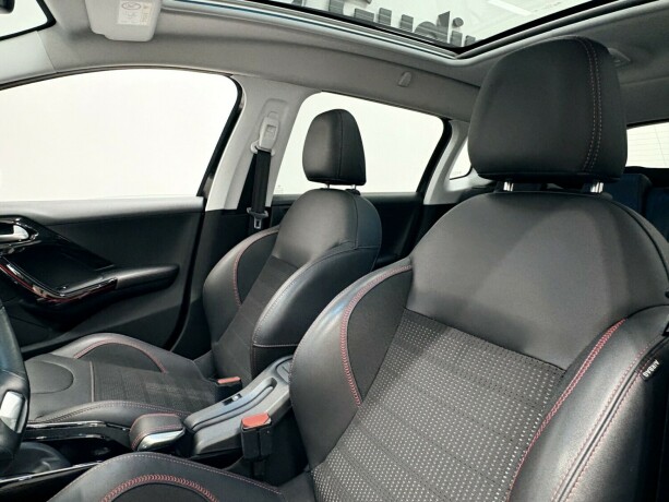 peugeot-2008-bensin-2018-big-10