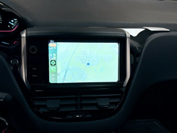 peugeot-2008-bensin-2018-big-17