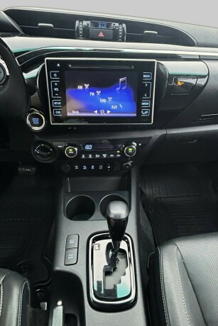 toyota-hilux-diesel-2020-big-13