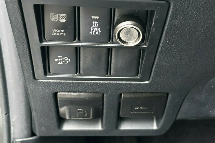 toyota-hilux-diesel-2020-big-10