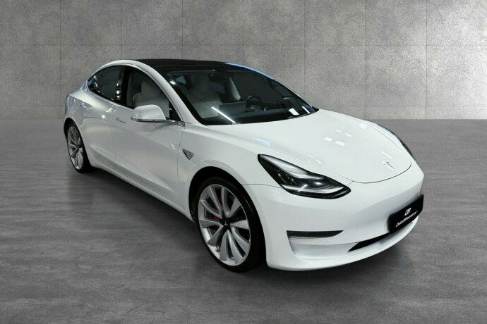 tesla-model-3-elektrisitet-2019-big-6