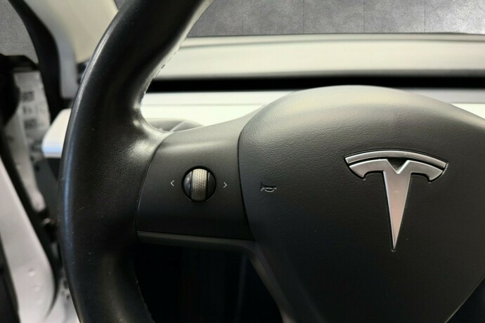 tesla-model-3-elektrisitet-2019-big-20