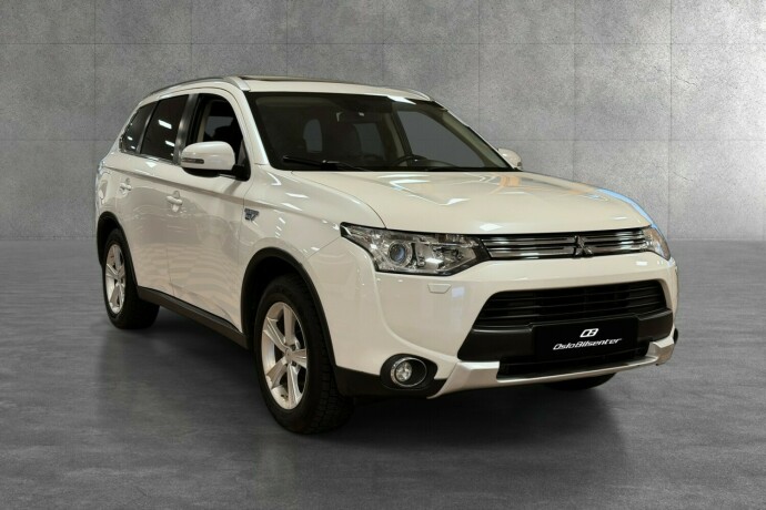 mitsubishi-outlander-elektrisitetbensin-2015-big-6