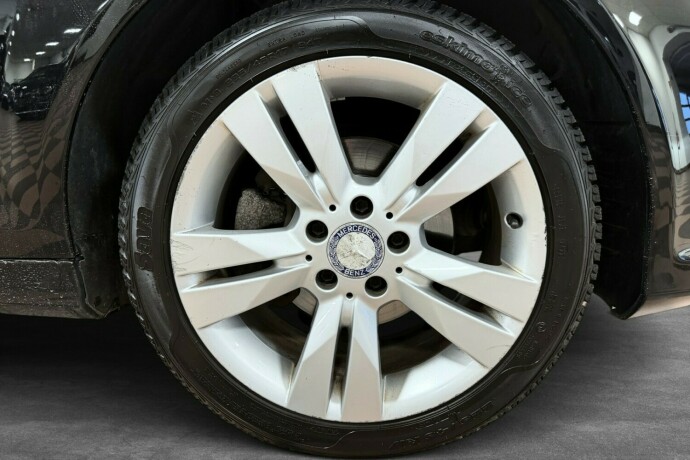 mercedes-benz-c-klasse-bensin-2013-big-21