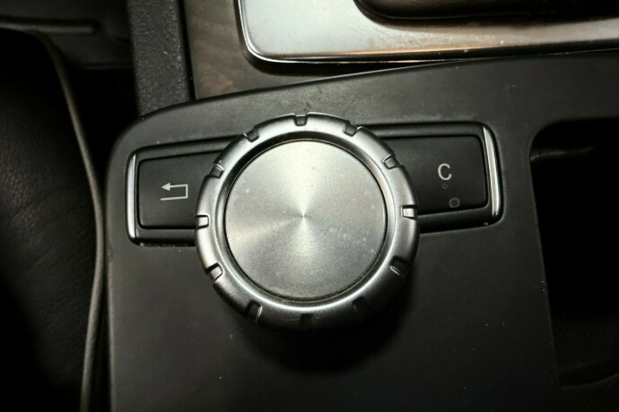 mercedes-benz-c-klasse-bensin-2013-big-19