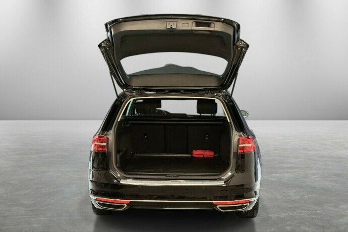 volkswagen-passat-elektrisitetbensin-2016-big-9