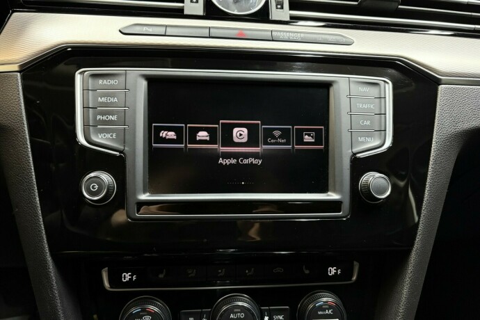 volkswagen-passat-elektrisitetbensin-2016-big-28