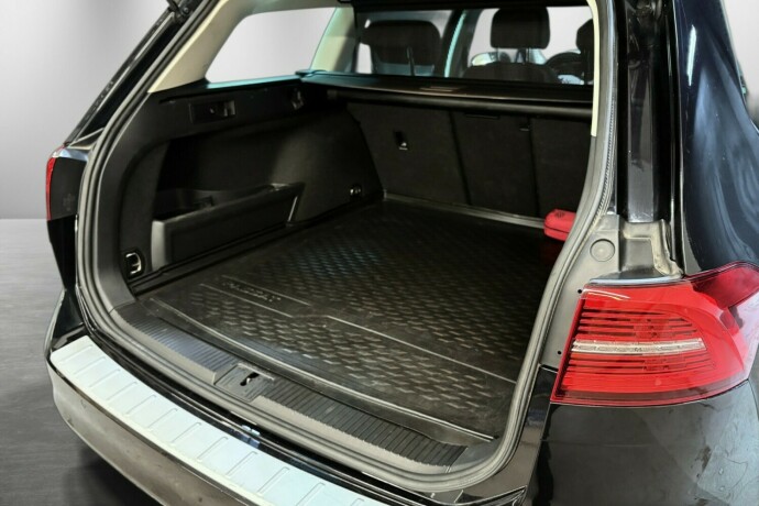 volkswagen-passat-elektrisitetbensin-2016-big-10