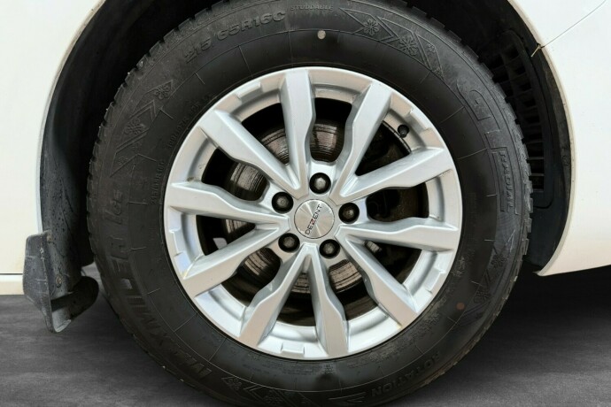 toyota-proace-diesel-2019-big-21