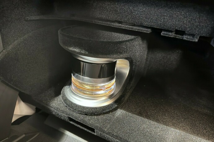 mercedes-benz-c-klasse-elektrisitetbensin-2016-big-33