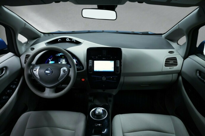 nissan-leaf-elektrisitet-2012-big-10