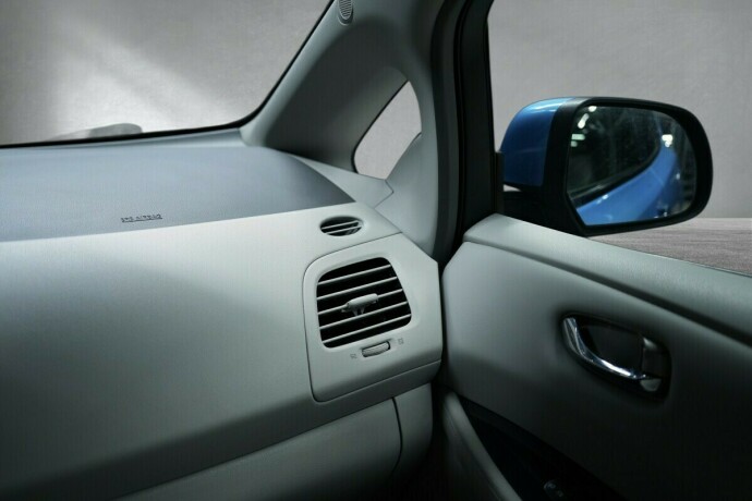 nissan-leaf-elektrisitet-2012-big-14