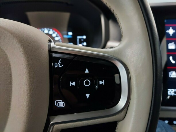 volvo-v90-cross-country-diesel-2018-big-31