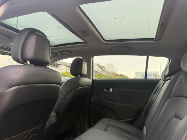 kia-sportage-diesel-2013-big-18