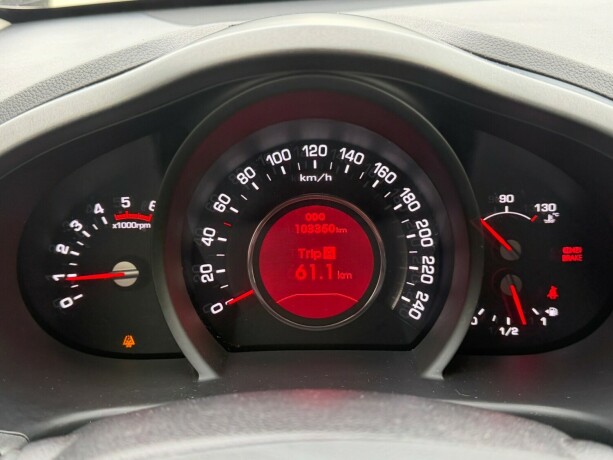 kia-sportage-diesel-2013-big-21