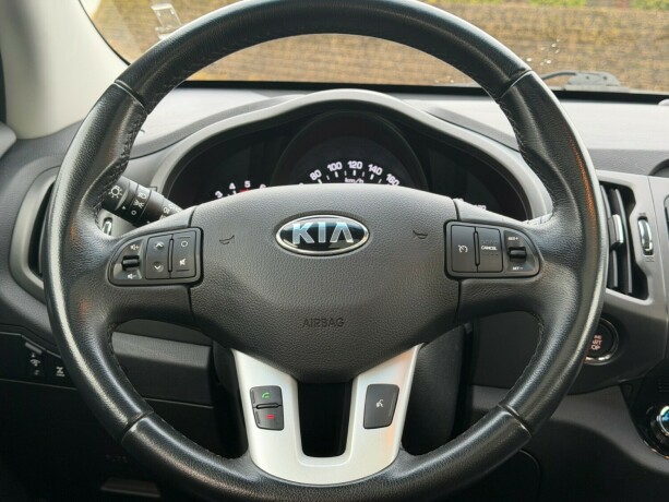 kia-sportage-diesel-2013-big-13